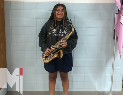 Junior Anica Mackiewicz is ready to play for morning band class.
