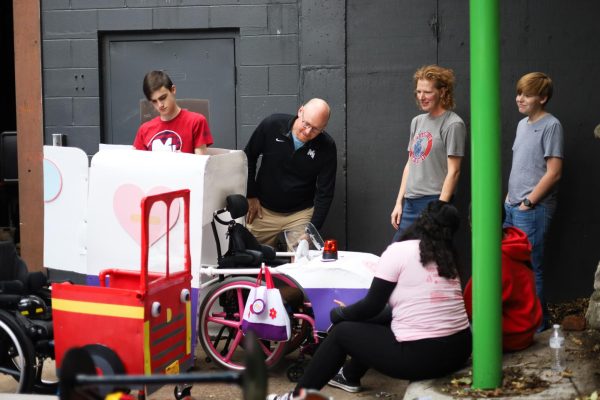 Dressed up as Doc McStuffins, Alicia recieves her new costume based on the ambulance from her family were filled with bounds of joy and grattitude for the community.
